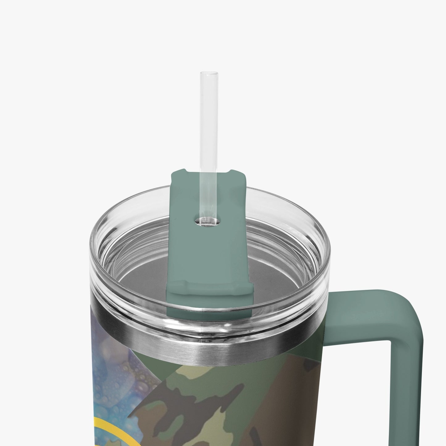 1102. Rachvid Camouflage 40oz Car Tumbler Cup