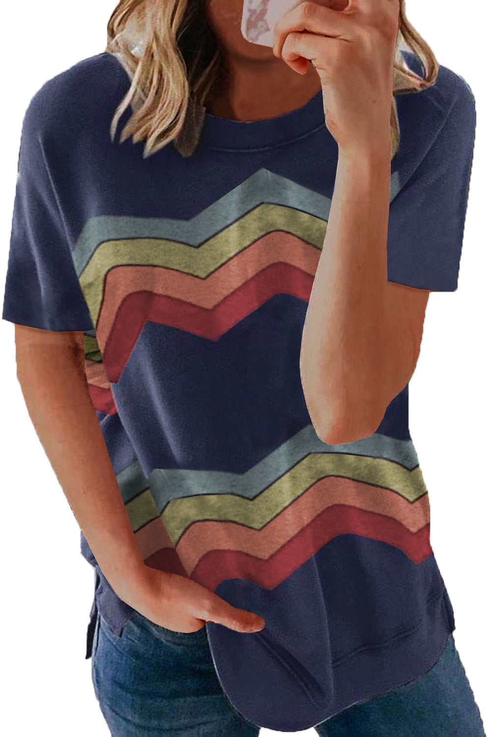 Colorful Wavy Stripes Print Short Sleeve Tee