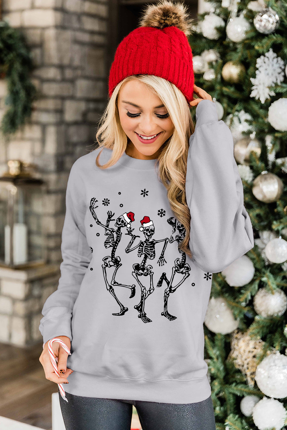 Christmas Tree Leopard Print Graphic Pullover Sweatshirt