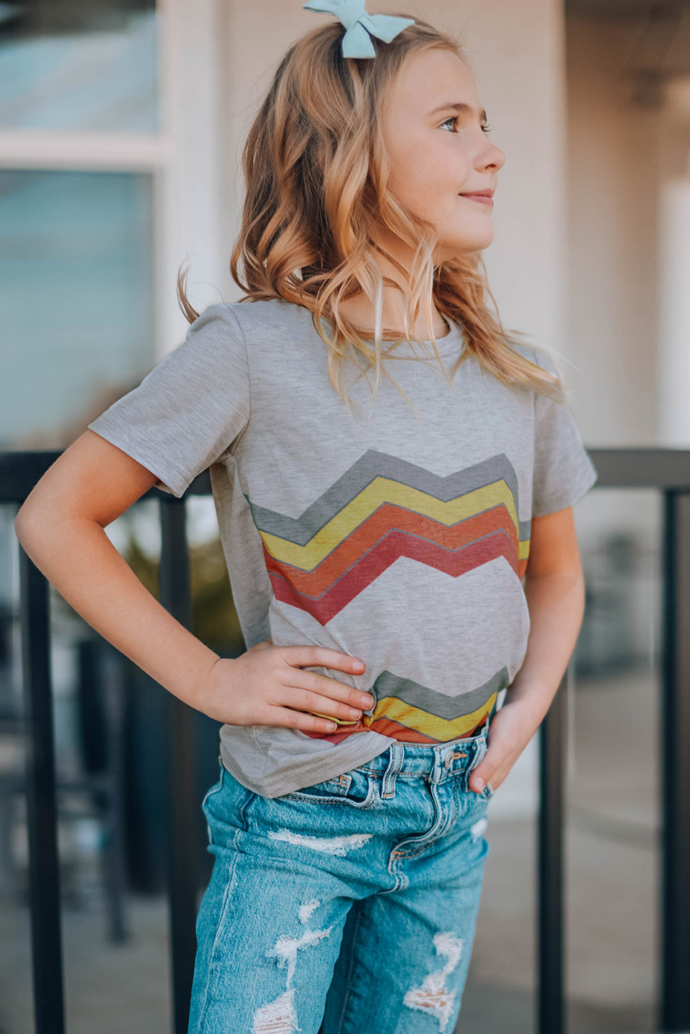 Colorful Wavy Stripes Print Short Sleeve Tee