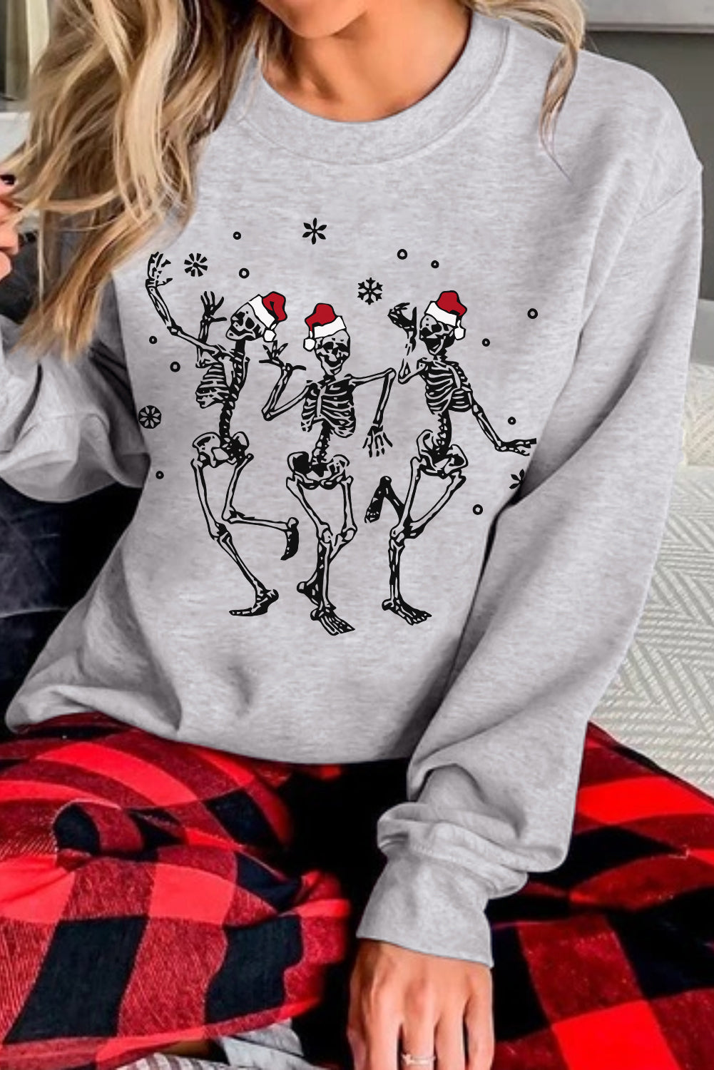 Christmas Tree Leopard Print Graphic Pullover Sweatshirt